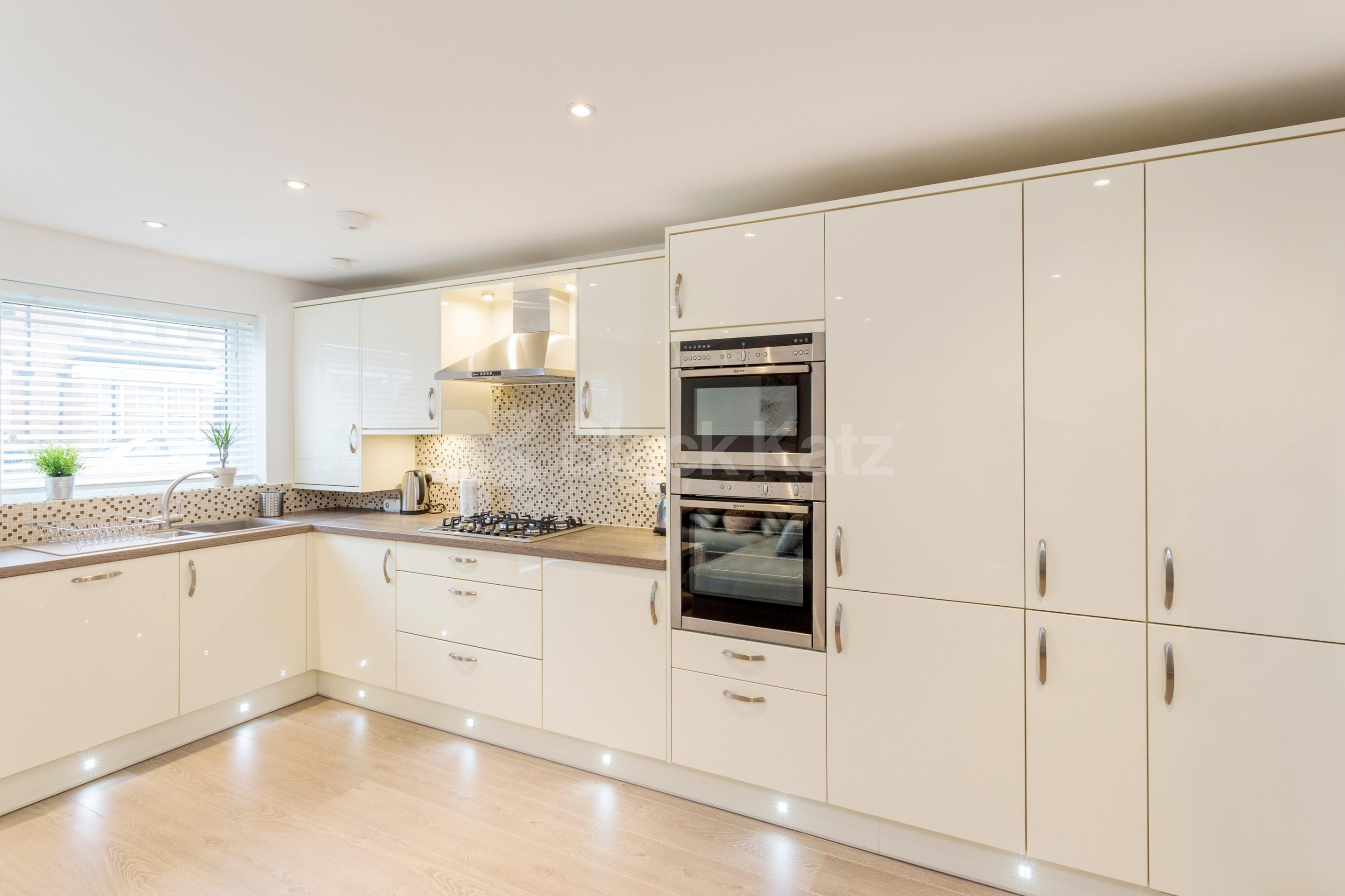 			1 Bedroom, 1 bath, 1 reception Maisonette			 Mayford Road, Balham/Wandsworth Common SW12